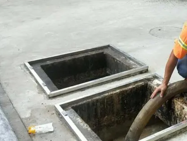 中和镇化粪池清理
